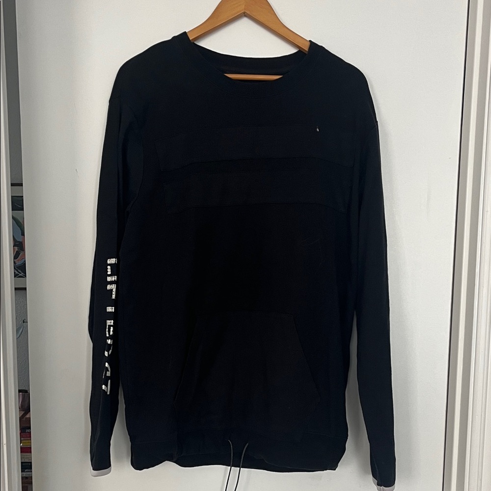 LRG Black Crewneck Sweatshirt